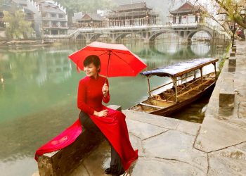 Doanh nhân Mai Duyên ”  Tôi yêu vẻ thướt tha ngọt ngào của Áo dài Phương”