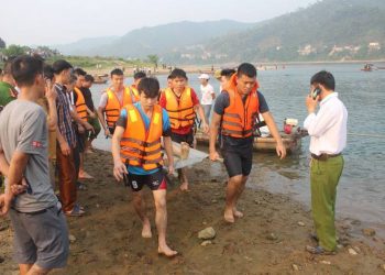 Danh tính 8 em học sinh chết đuối trên Sông Đà