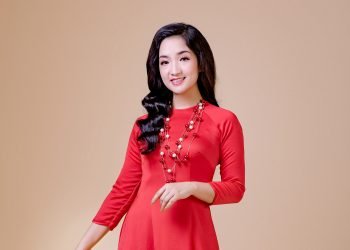 Ca sĩ Mai Lan: “Con đường âm nhạc bắt đầu khi tôi đủ chín”