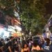 Du khách nườm nượp lên Sa Pa tận hưởng ‘mùa đông’ giữa ngày hè