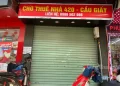 Những cửa hàng nằm trên các con phố sầm uất "đắt khách" thuê trước đây giờ đồng loạt trong tình trạng đóng cửa